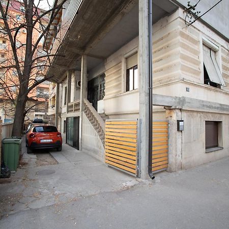V&V Studio Apartments Ni Exterior foto