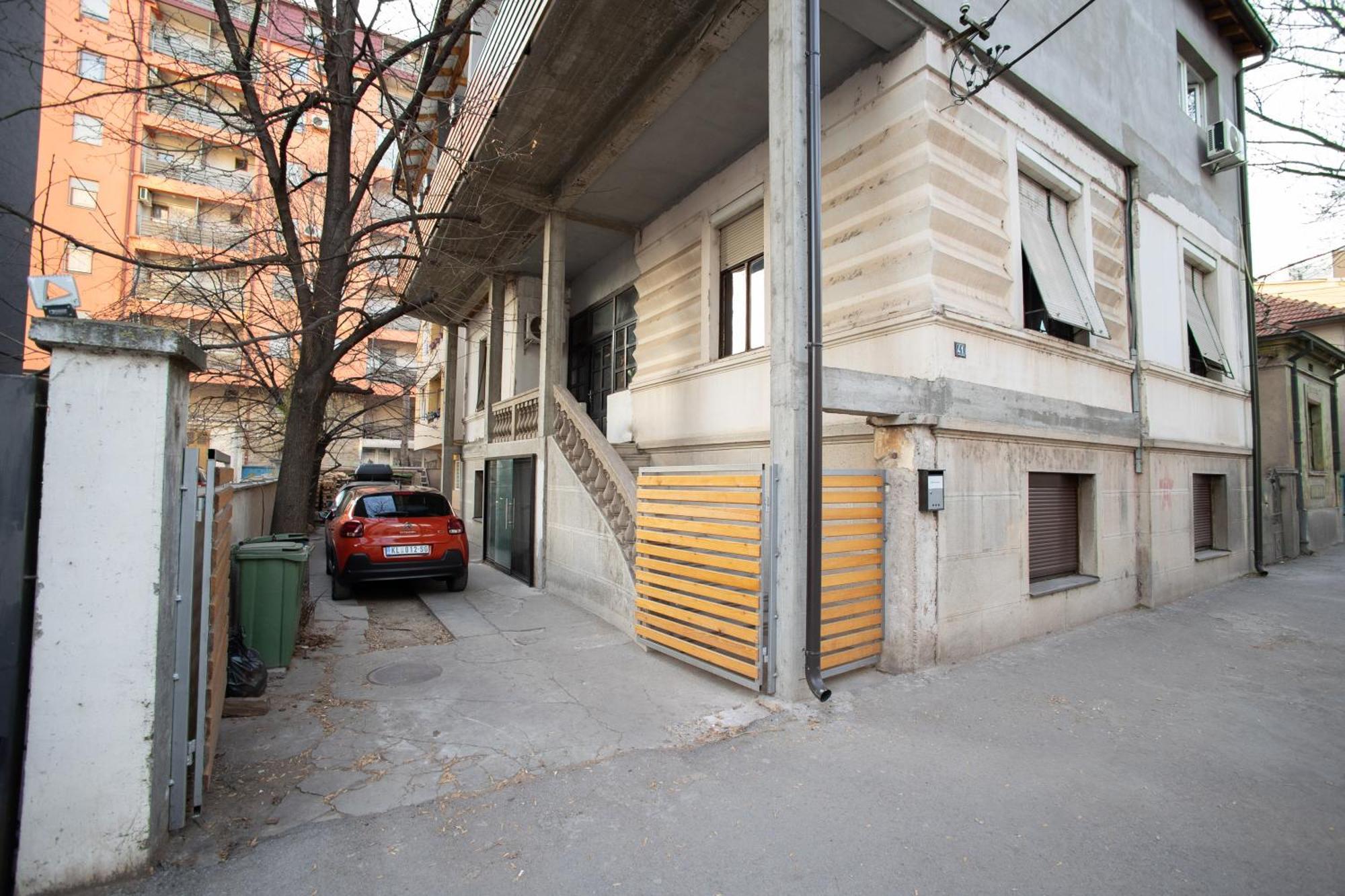 V&V Studio Apartments Ni Exterior foto
